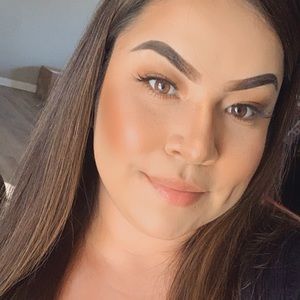 Meet your Posher, Ida